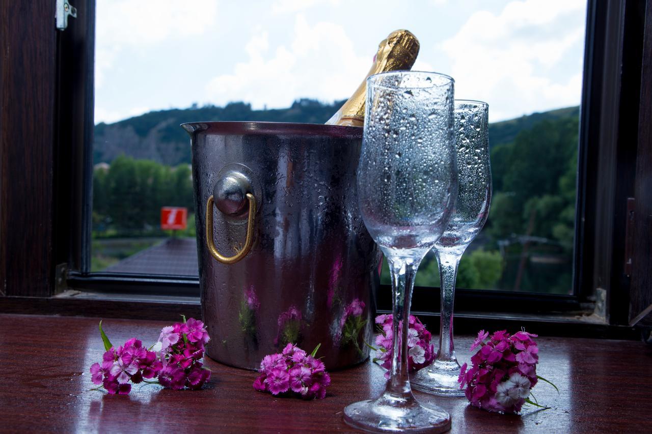 Jermuk Verona Resort Eksteriør bilde